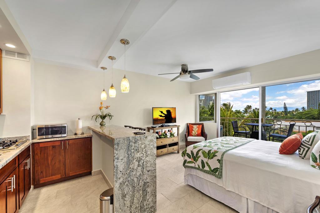 Waikiki Shore 515 Beachfront & Upgrade Apartment Honolulu Ngoại thất bức ảnh